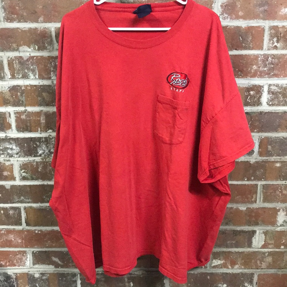 Big Men’s ROCK 105 Staff Shirt
